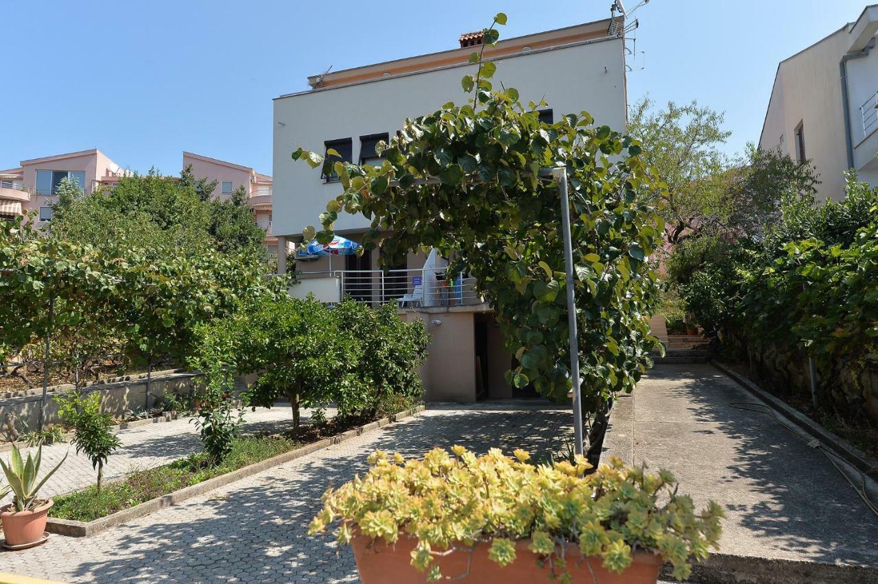 Bozena Zadar